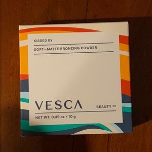 VESCA soft matte bronzing powder